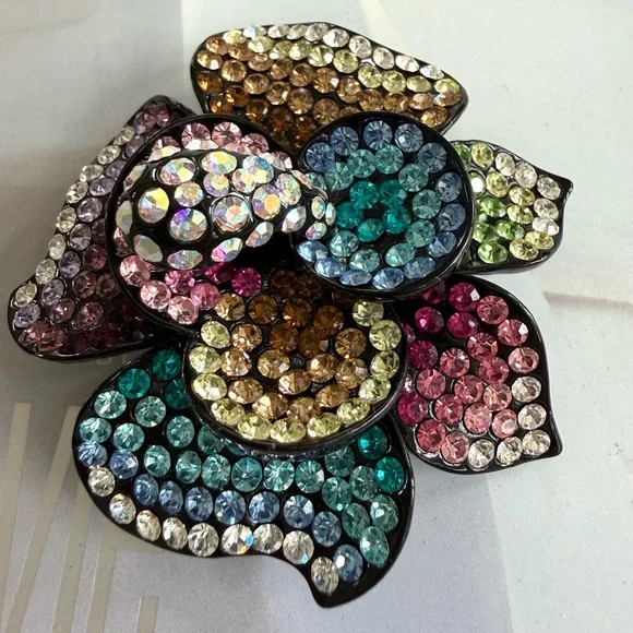 Kirk’s Folly Dream Flower pendant/broach/pin  Multicolor ombré Rhinestone - Picture 3 of 6
